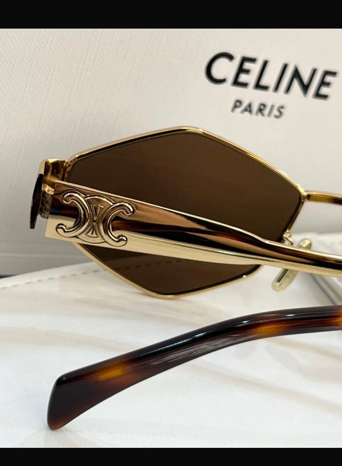 CELINE WOMEN Gold/Brown Lens TRIOMPHE metal Sunglasses CL40254U